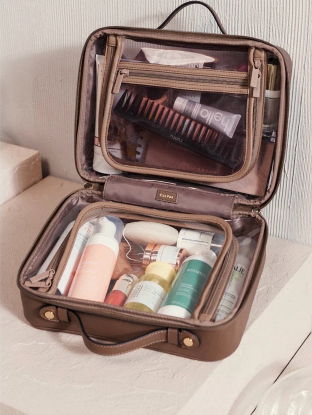 Calpak Clear Large Cosmetic Bag with Mocha Trim and Gold Hardware - New - Picture 10 of 15